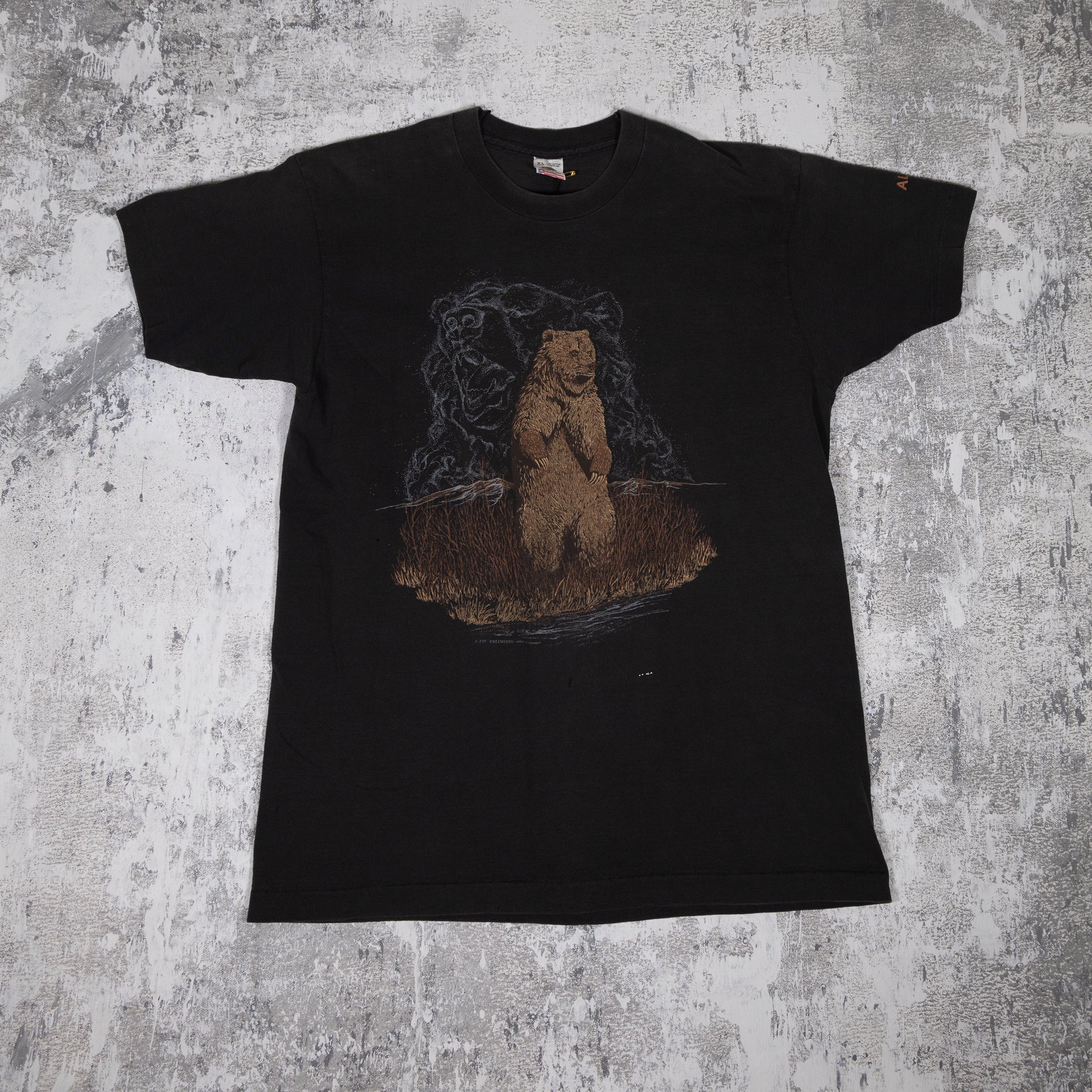 Alaska Bear Vintage 90s Tee