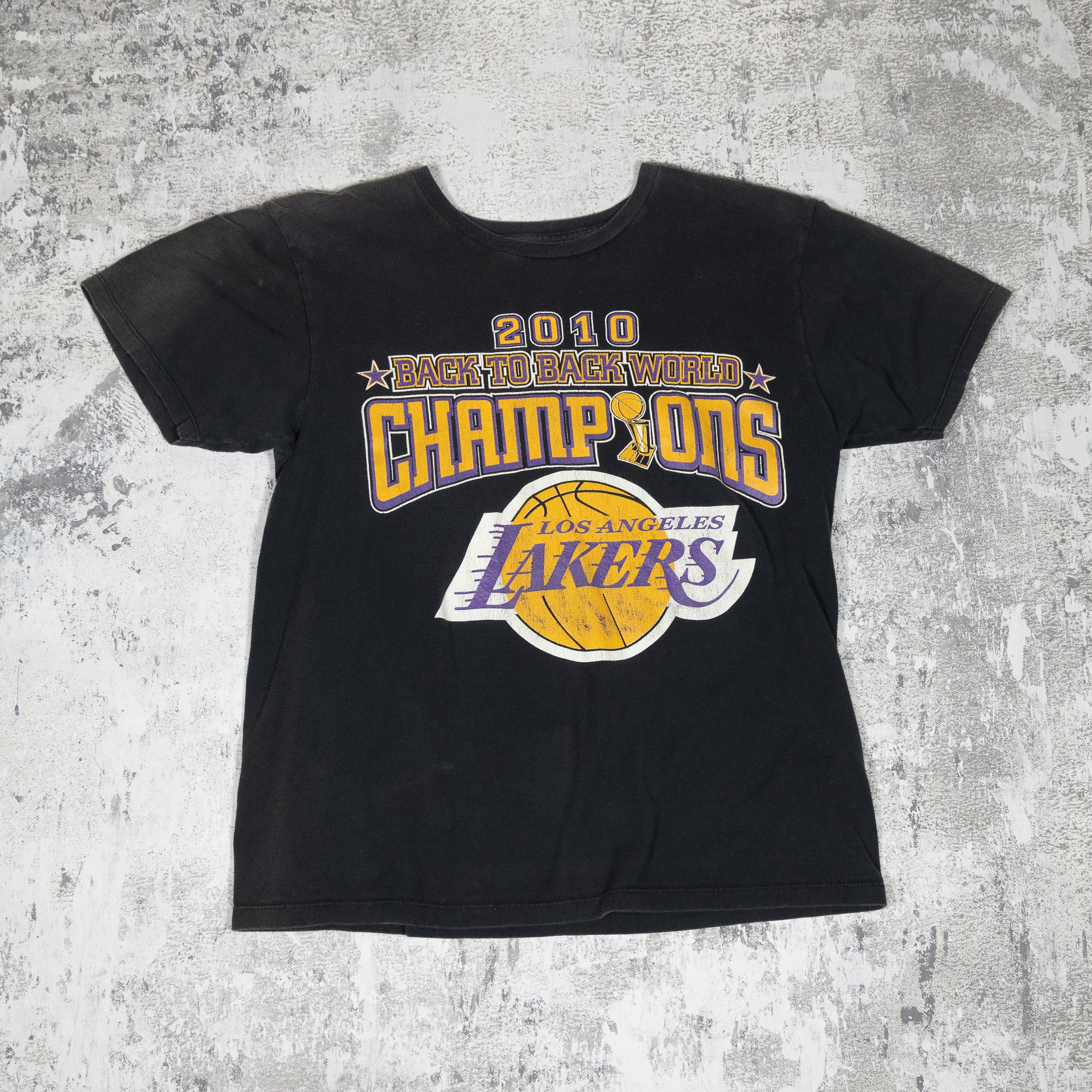 Lakers Back 2 Back Champs Vintage 2000s Tee